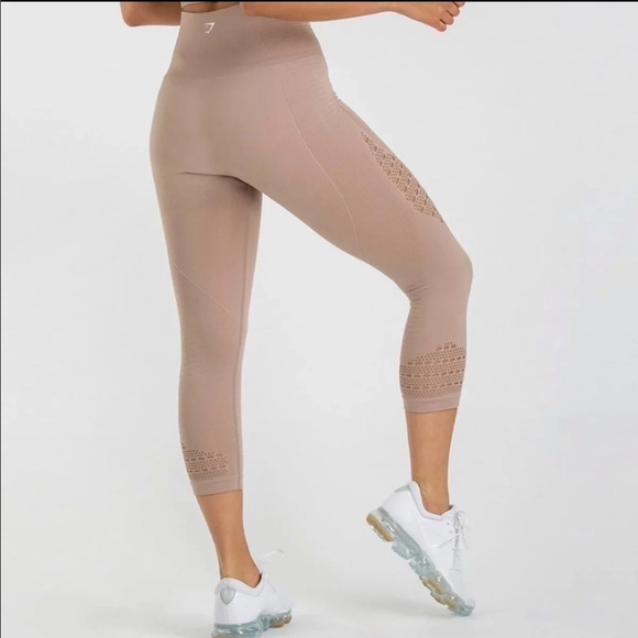 *SOLD* Gymshark Energy Seamless Cropped Leggings - Picture 2 of 5
